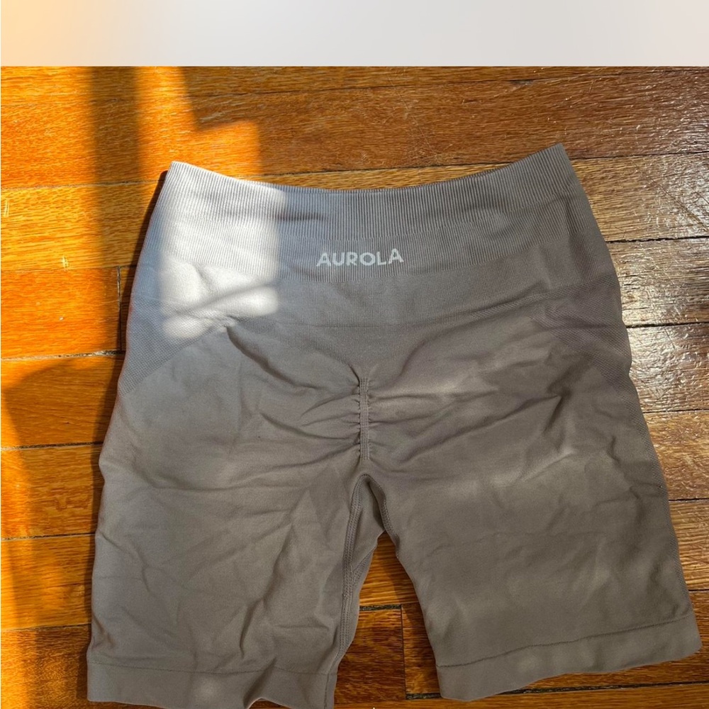 Aurola Gray Biker Shorts